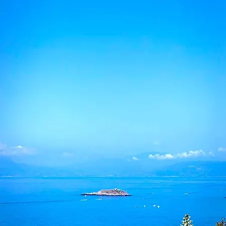 Martino Hotell 3*